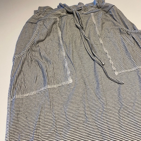 Spring skirt 🌸 - Picture 2 of 3